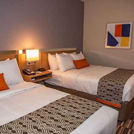 Microtel Inn & Suites By Wyndham Карлайл Экстерьер фото