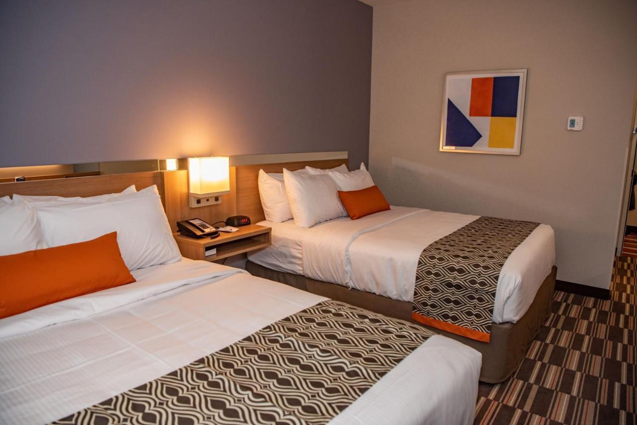 Microtel Inn & Suites By Wyndham Карлайл Экстерьер фото